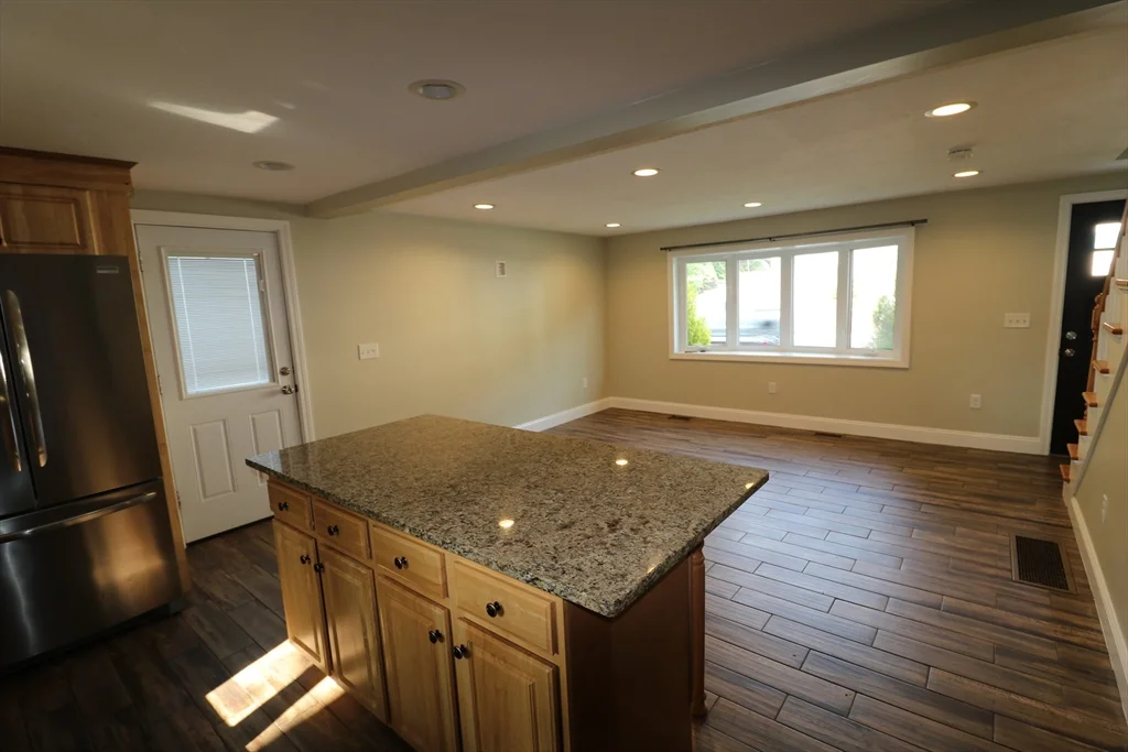 3 bed, 3 bath apartment for rent at 329 Bridge St, Dedham — photo 6 of 35