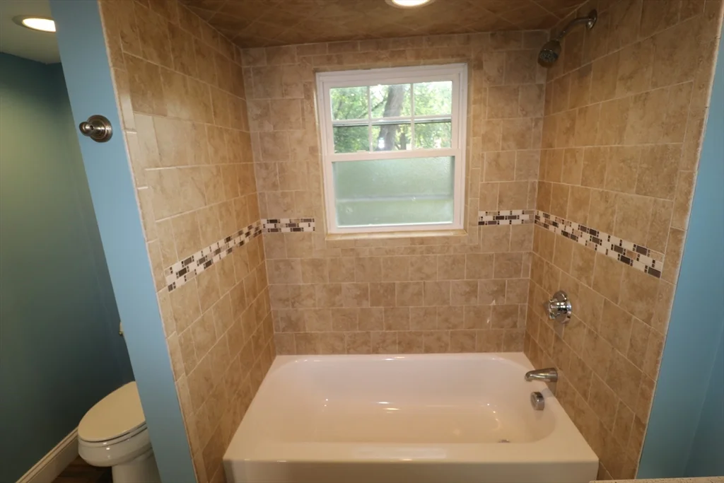3 bed, 3 bath apartment for rent at 329 Bridge St, Dedham — photo 12 of 35