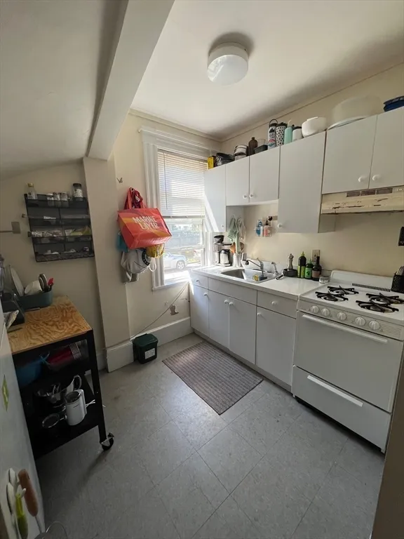 2 bed, 1 bath apartment for rent at 329 Broadway Unit 1, Mid Cambridge — photo 7 of 16