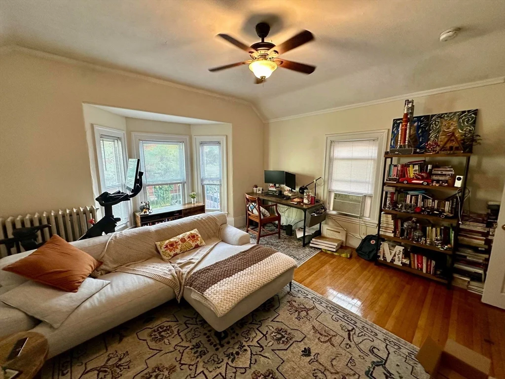 2 bed, 1 bath apartment for rent at 329 Broadway Unit 4, Mid Cambridge — photo 2 of 13
