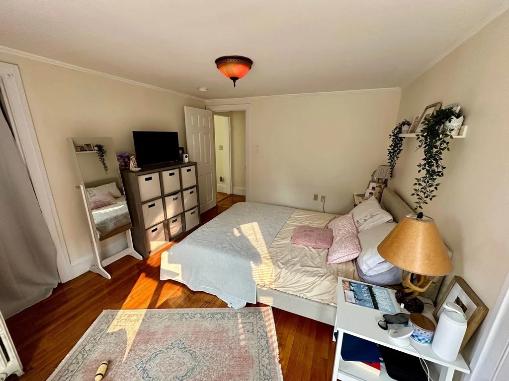 2 bed, 1 bath apartment for rent at 329 Broadway Unit 4, Mid Cambridge — photo 5 of 13