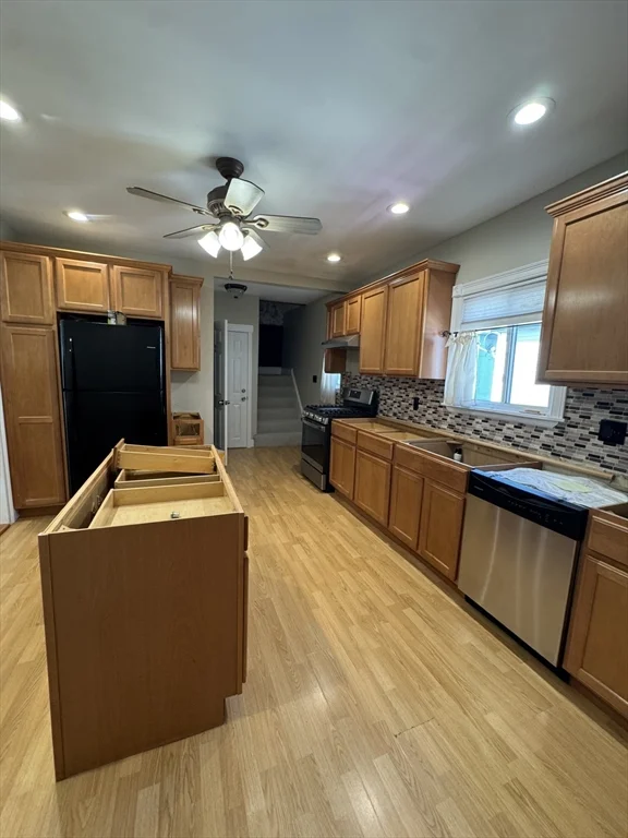 2 bed, 1 bath apartment for rent at 329 Freeport St Unit 2, Dorchester — photo 7 of 18