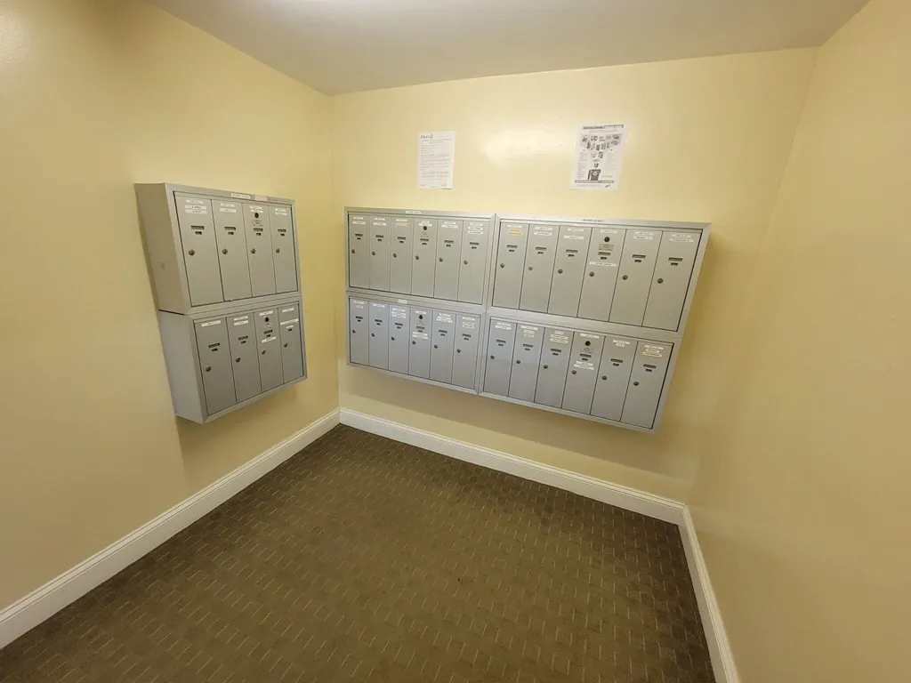 2 bed, 1 bath apartment for rent at 329 Harvard St Unit 31, Mid-Cambridge — photo 7 of 10