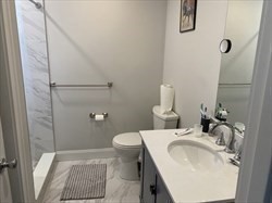 3 bed, 2 bath apartment for rent at 329 Lexington St Unit 2, Newton — photo 6 of 11