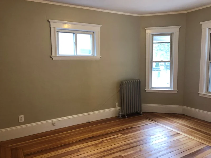 3 bed, 1 bath apartment for rent at 329 Malden St Unit 1, Medford — photo 3 of 16