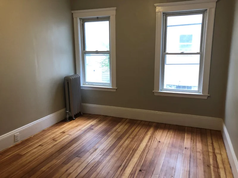 3 bed, 1 bath apartment for rent at 329 Malden St Unit 1, Medford — photo 6 of 16