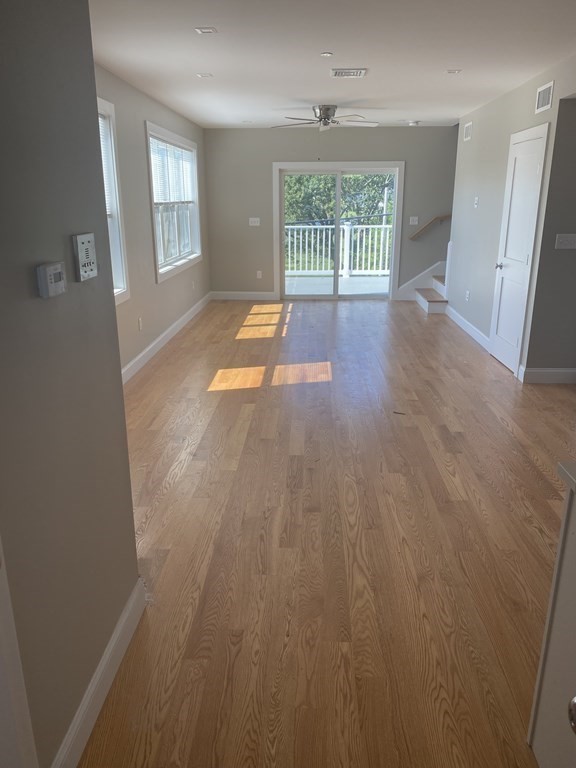 2 bed, 1 bath apartment for rent at 329 Shirley Unit B, Winthrop — photo 9 of 10