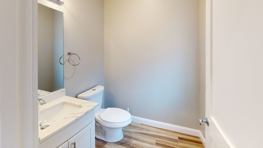 2 bed, 1 bath apartment for rent at 329 Shirley Unit B, Winthrop — photo 6 of 10