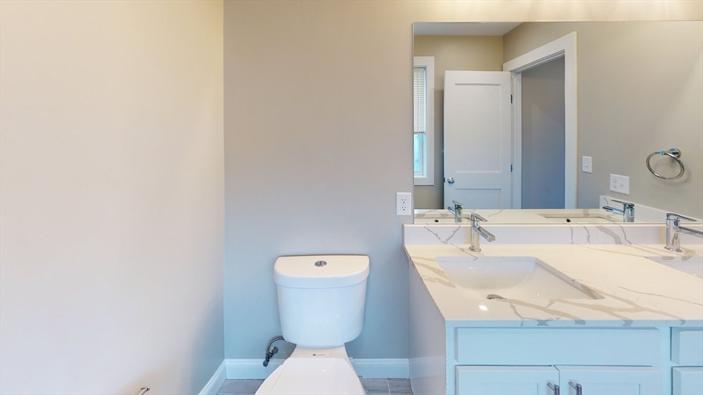 2 bed, 1 bath apartment for rent at 329 Shirley Unit B, Winthrop — photo 8 of 10