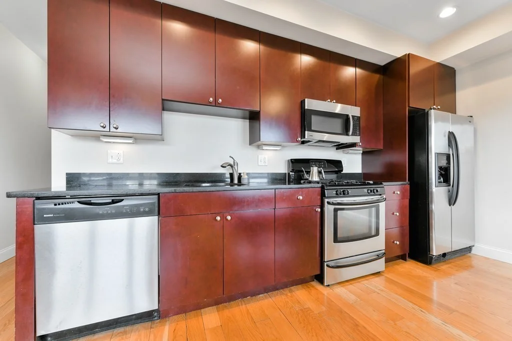 2 bed, 1 bath apartment for rent at 329 W Broadway Unit 1, South Boston — photo 2 of 10