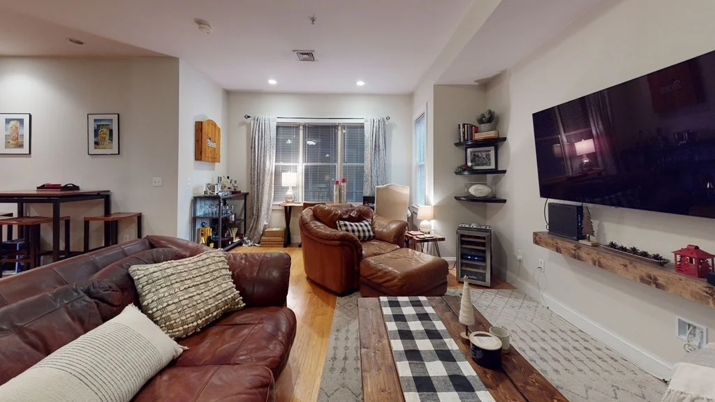 1 bed, 1 bath apartment for rent at 329 W Broadway Unit 2, South Boston — photo 2 of 18