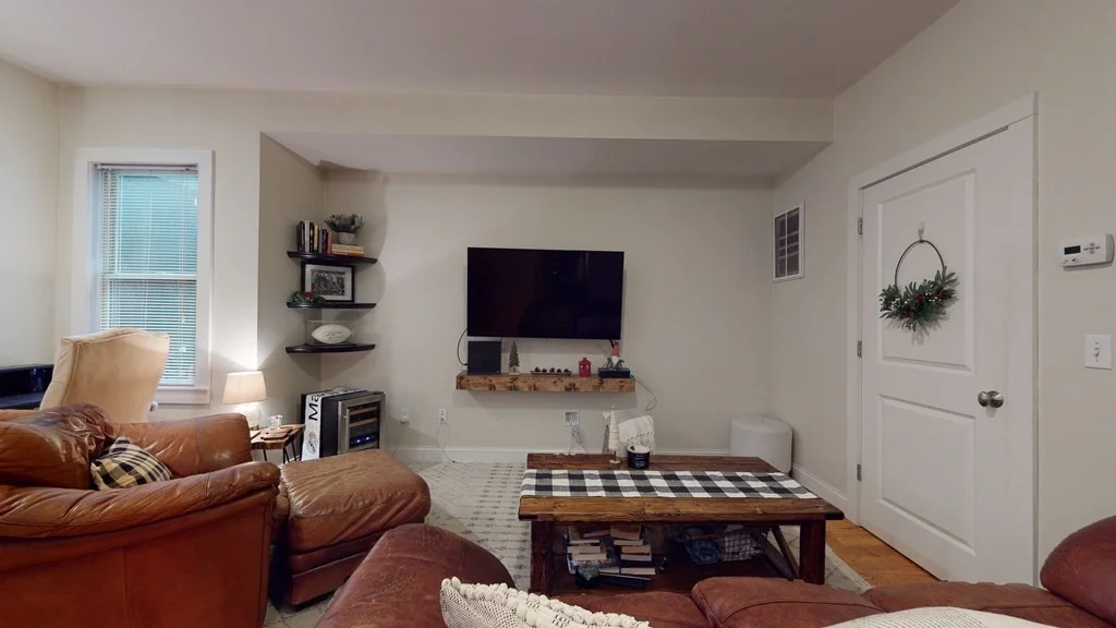 1 bed, 1 bath apartment for rent at 329 W Broadway Unit 2, South Boston — photo 4 of 18