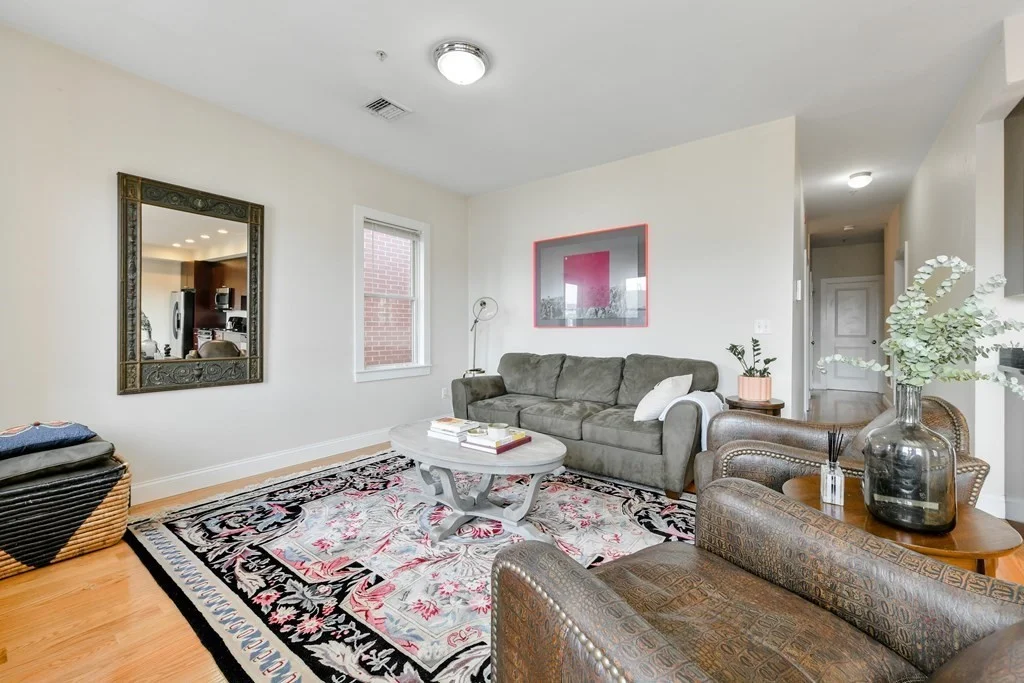 2 bed, 1 bath apartment for rent at 329 W Broadway Unit 5, South Boston — photo 6 of 12