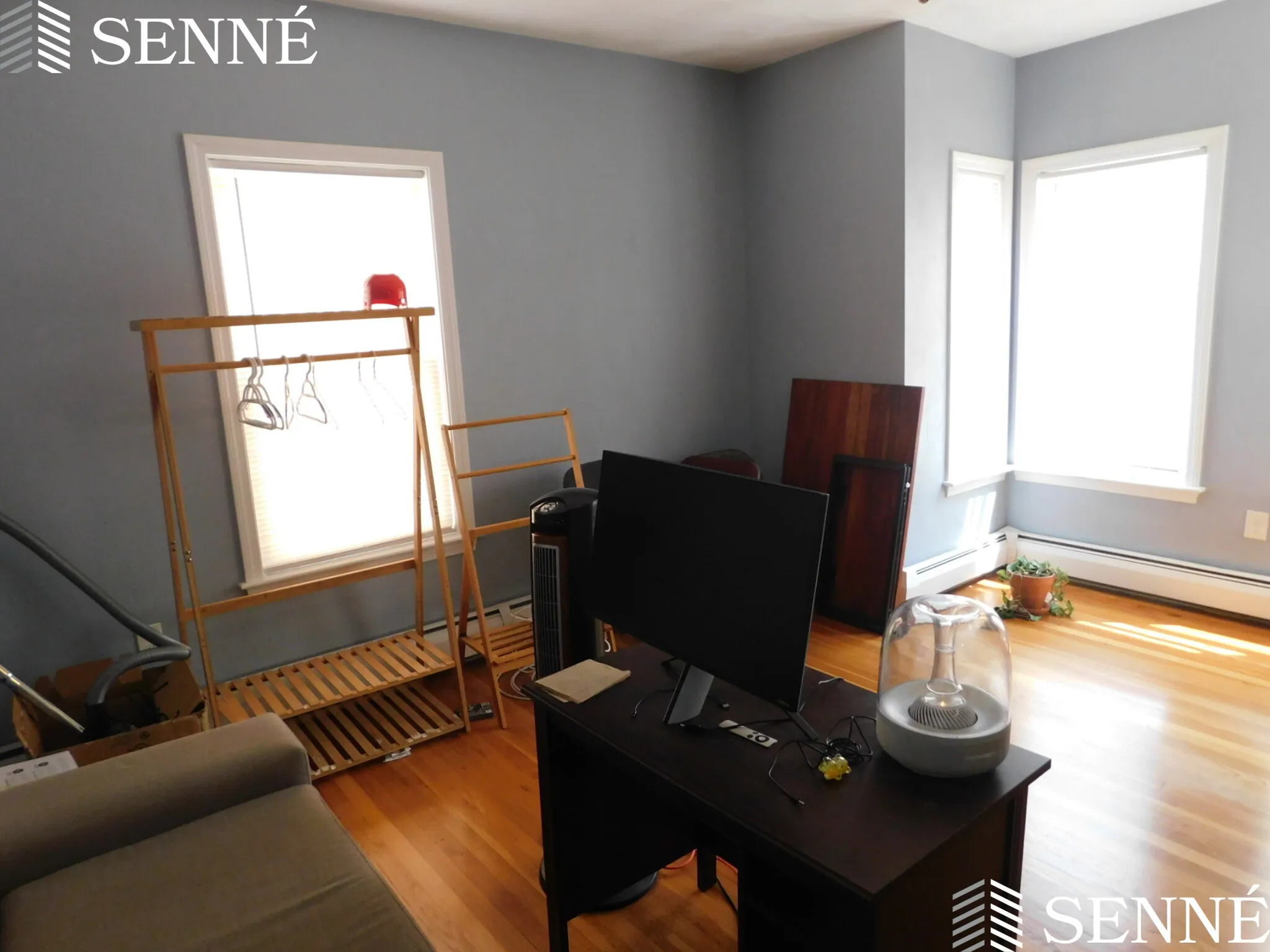 4 bed, 1 bath apartment for rent at 329 Washington St Unit 2, Ward Two — photo 7 of 10
