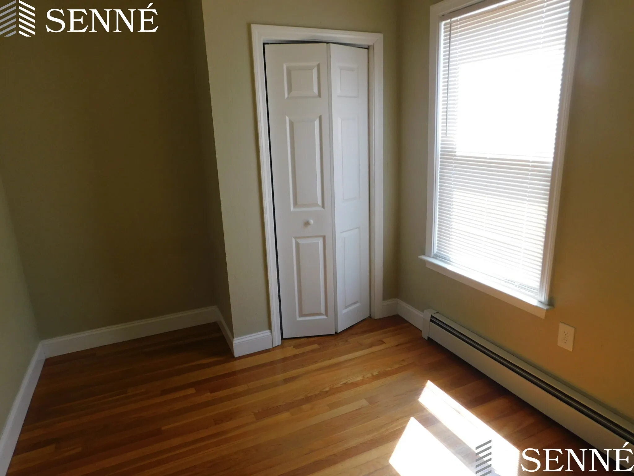4 bed, 1 bath apartment for rent at 329 Washington St Unit 2, Ward Two — photo 6 of 10