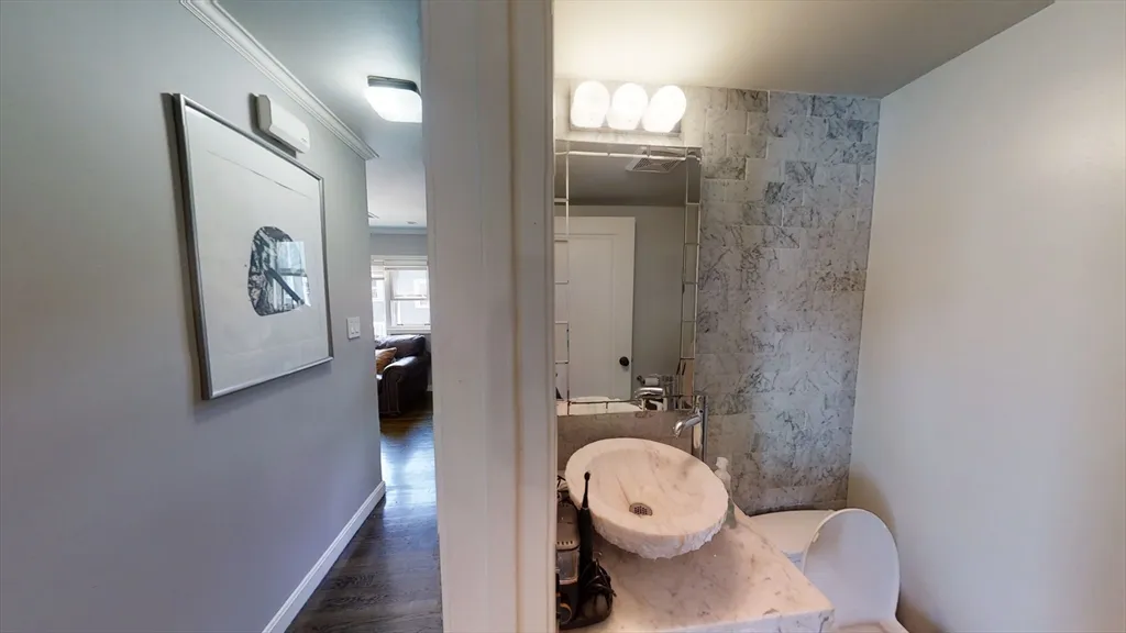 3 bed, 2.5 bath apartment for rent at 329 West Fourth St Unit 329, South Boston — photo 6 of 18