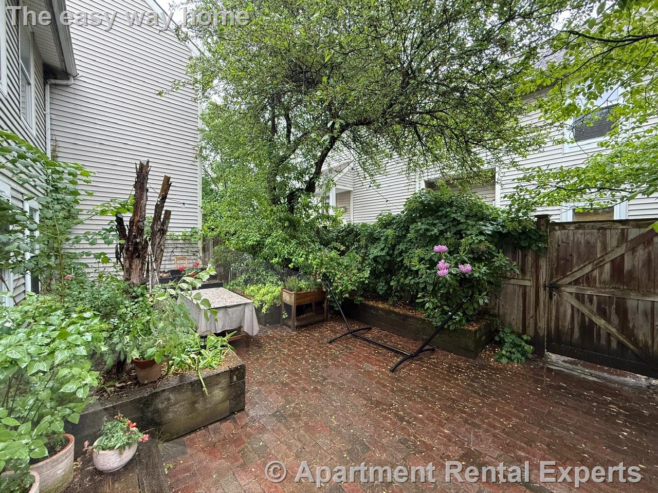 2 bed, 2 bath apartment for rent at 32A Warwick St, Davis Square — photo 20 of 23
