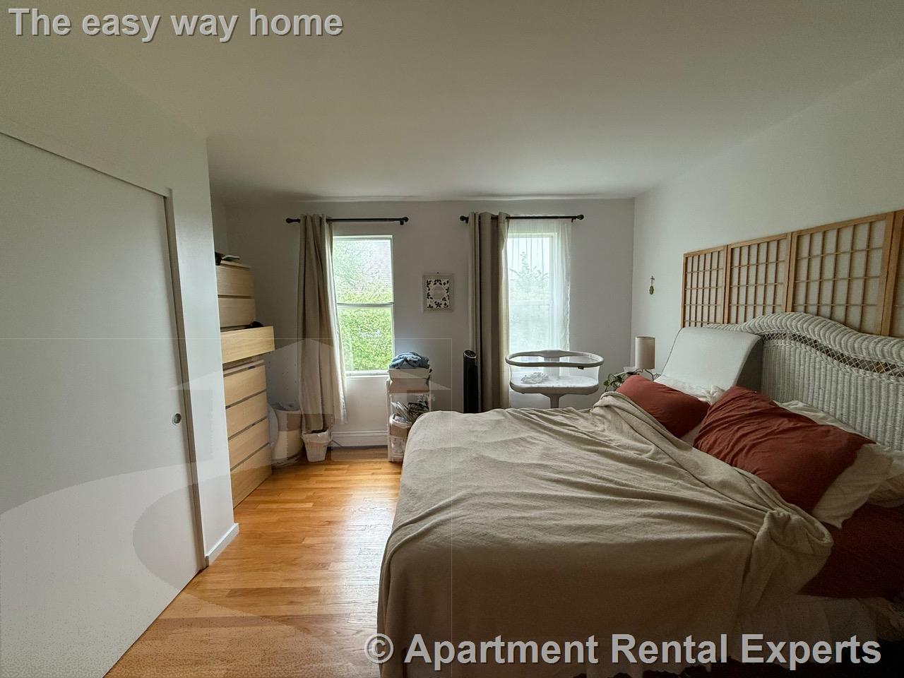2 bed, 2 bath apartment for rent at 32A Warwick St, Davis Square — photo 16 of 23