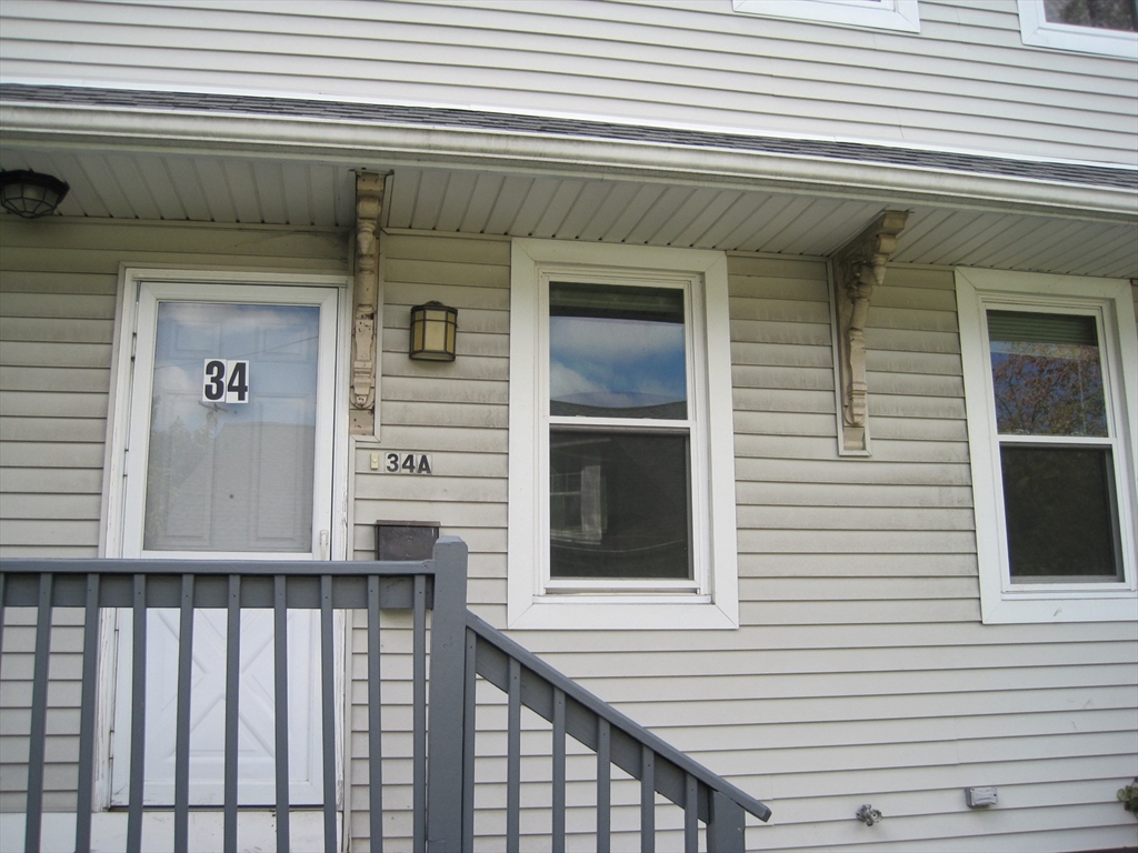 1 bed, 1 bath apartment for rent at 32R Cedar St Unit 34A, Mattapan — photo 1 of 9