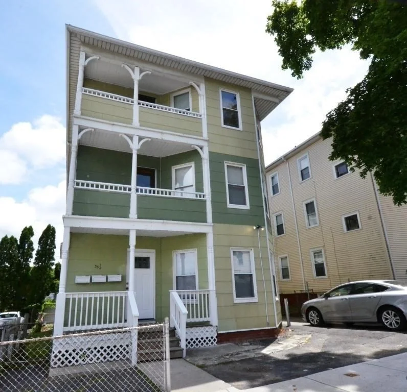 3 bed, 1 bath apartment for rent at 33 1/2 Barclay Unit 3, Worcester — photo 13 of 13