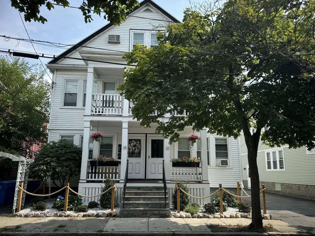 3 bed, 1 bath apartment for rent at 33-35 Cutler St Unit 2, Winthrop — photo 1 of 15