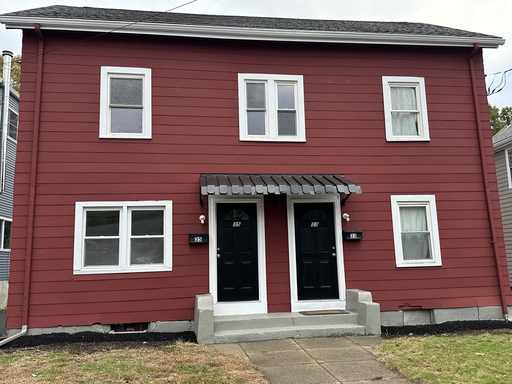 2 bed, 1 bath apartment for rent at 33-35 Dudley St Unit 35, Brattle Station