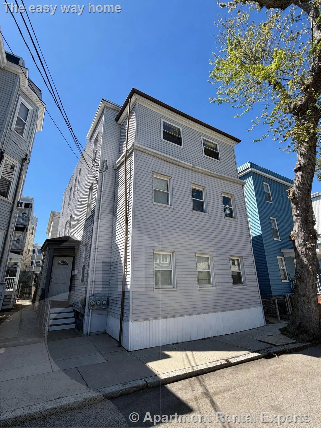 3 bed, 2 bath apartment for rent at 33-35 Magnus Ave Unit 3, Ward Two — photo 14 of 16