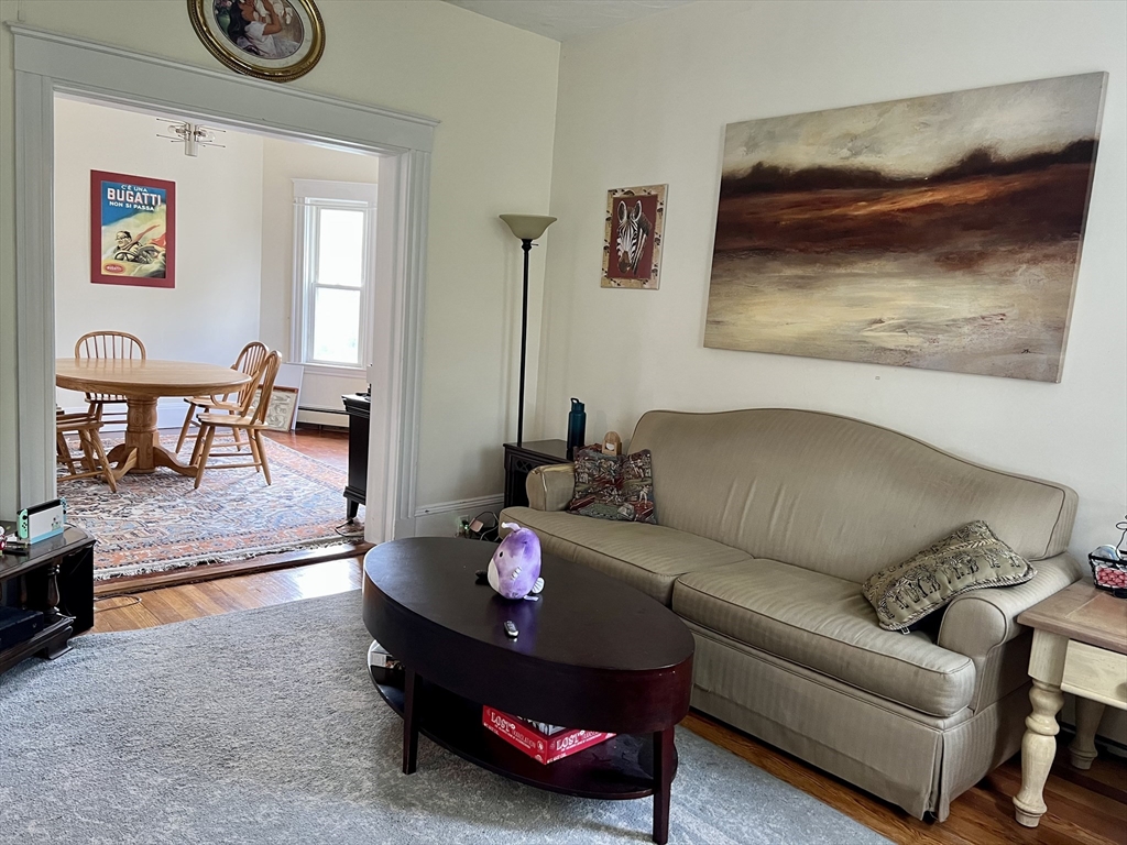 4 bed, 1 bath apartment for rent at 33-35 Rogers Ave Unit 2, Somerville — photo 7 of 24