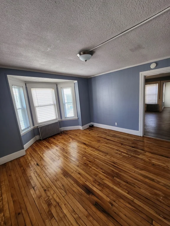 2 bed, 1 bath apartment for rent at 33-35 Upham St Unit 2, Glenwood — photo 1 of 19