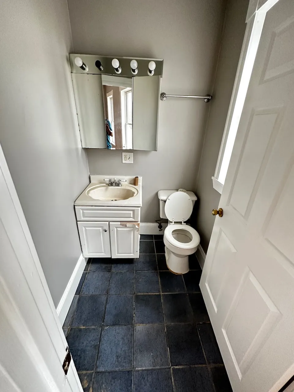 4 bed, 1.5 bath apartment for rent at 33 Adamson St Unit 3, Allston — photo 15 of 16