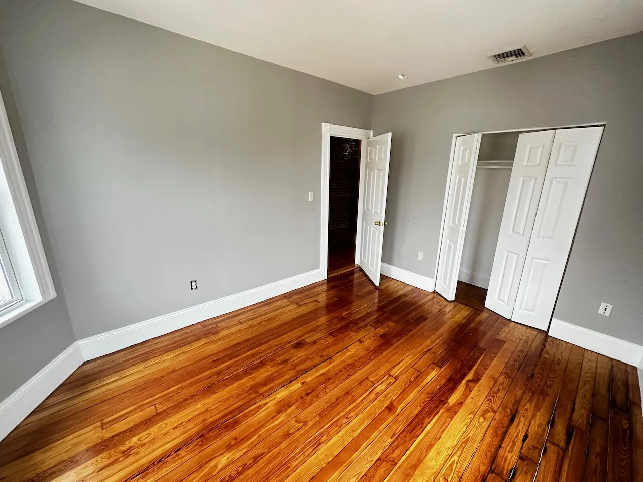 4 bed, 1.5 bath apartment for rent at 33 Adamson St Unit 3, Allston — photo 7 of 16