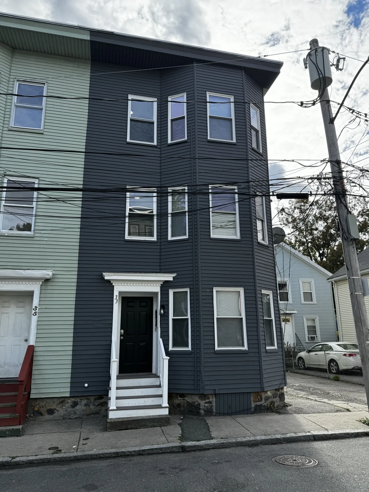 4 bed, 1.5 bath apartment for rent at 33 Adamson St Unit 3, Allston