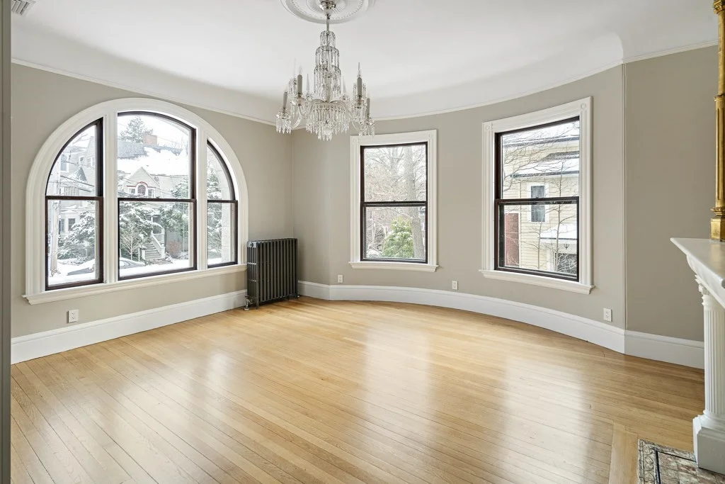 6 bed, 4+ bath apartment for rent at 33 Agassiz St, Avon Hill — photo 3 of 15