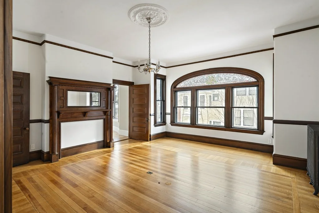 6 bed, 4+ bath apartment for rent at 33 Agassiz St, Avon Hill — photo 4 of 15