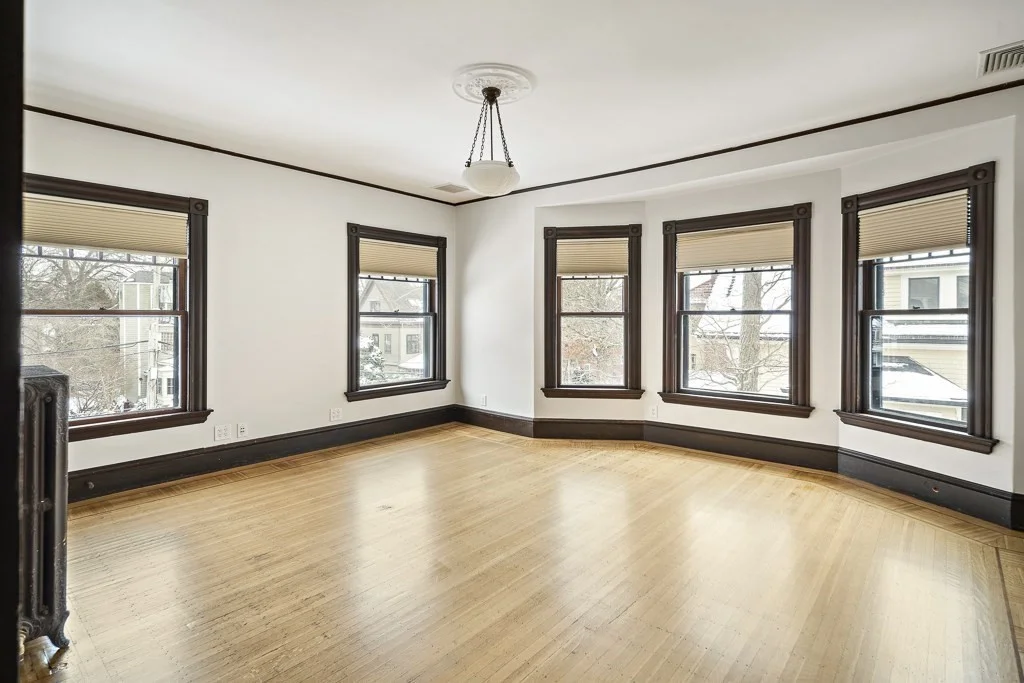 6 bed, 4+ bath apartment for rent at 33 Agassiz St Unit 33, Neighborhood Nine — photo 7 of 15