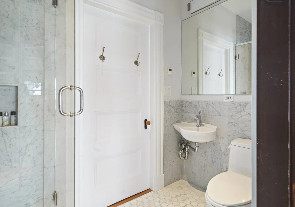 6 bed, 4+ bath apartment for rent at 33 Agassiz St Unit 33, Neighborhood Nine — photo 8 of 15