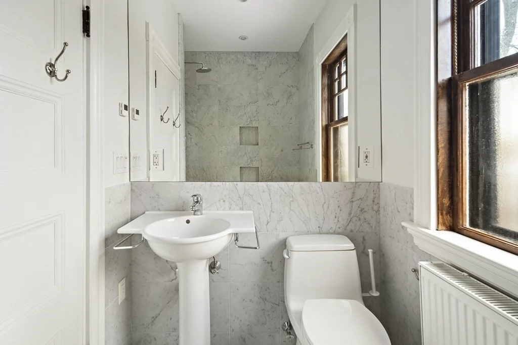 6 bed, 4+ bath apartment for rent at 33 Agassiz St Unit 33, Neighborhood Nine — photo 11 of 15