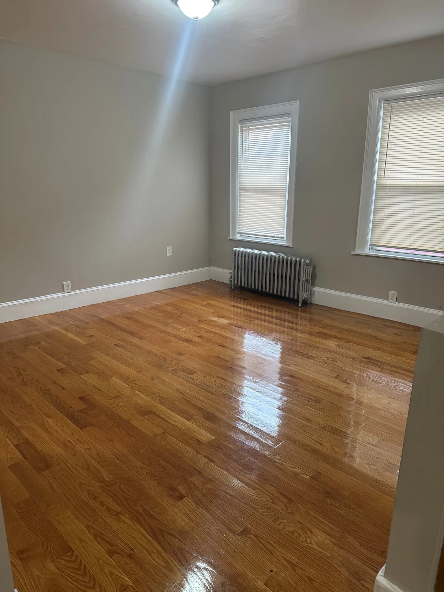 3 bed, 1 bath apartment for rent at 33 Algonquin St Unit 2, Dorchester — photo 8 of 14