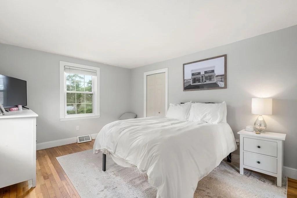 2 bed, 1 bath apartment for rent at 33 Alpheus Rd Unit 1, Roslindale — photo 5 of 12