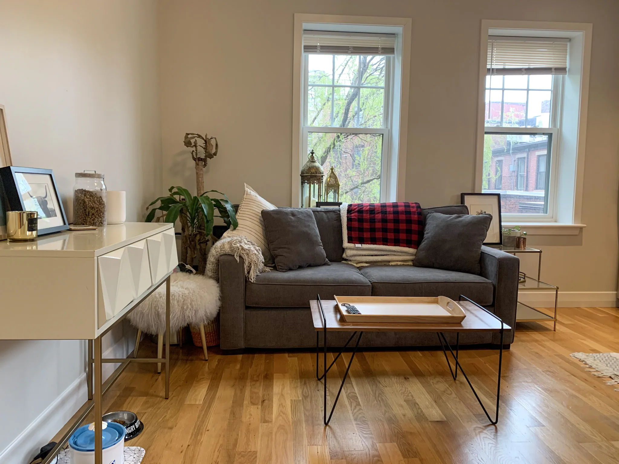 2 bed, 1 bath apartment for rent at 33 Anderson St Unit 6, Beacon Hill — photo 5 of 25