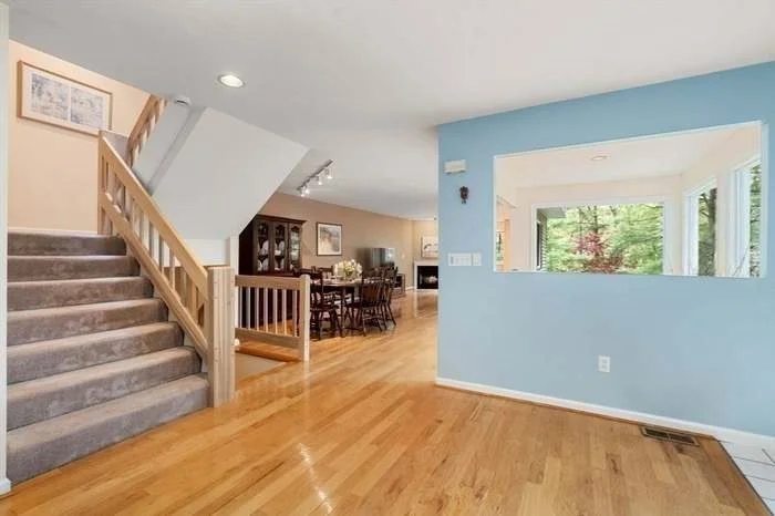 2 bed, 2 bath apartment for rent at 33 Arrowhead Cir Unit 33, Ashland — photo 5 of 20