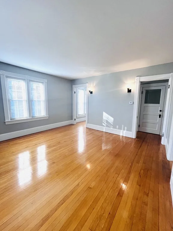4 bed, 1 bath apartment for rent at 33 Ash St Unit 2, North Attleboro — photo 11 of 20