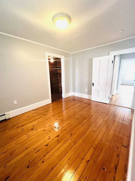 4 bed, 1 bath apartment for rent at 33 Ash St Unit 2, North Attleboro — photo 15 of 20