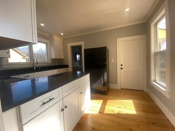 3 bed, 1 bath apartment for rent at 33 Ash St Unit 2, Spencer — photo 6 of 15