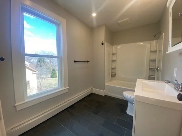 3 bed, 1 bath apartment for rent at 33 Ash St Unit 2, Spencer — photo 10 of 15