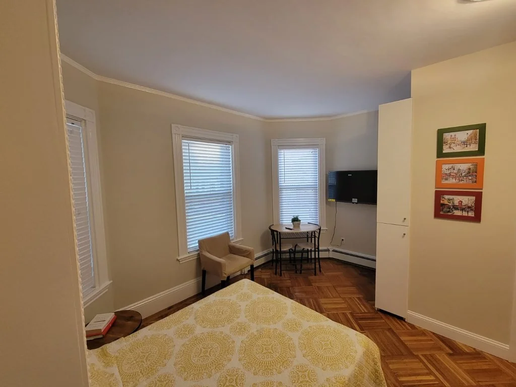 1 bed, 1 bath apartment for rent at 33 Ashfield St Unit A, Roslindale