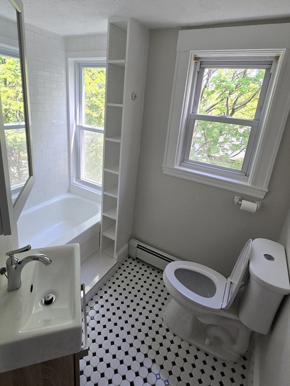 2 bed, 1 bath apartment for rent at 33 Ashfield Unit 3, Roslindale — photo 8 of 13