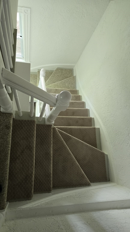 2 bed, 1 bath apartment for rent at 33 Ashfield Unit 3, Roslindale — photo 10 of 13