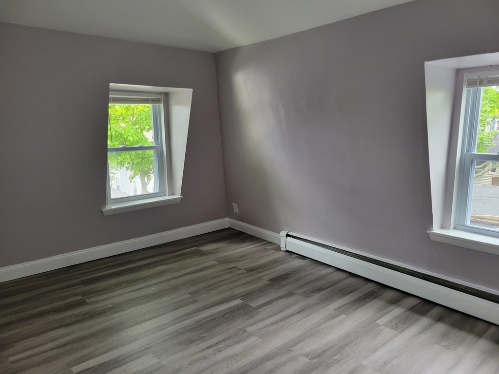 3 bed, 2 bath apartment for rent at 33 Austin St Unit 2, Hyde Park — photo 15 of 18