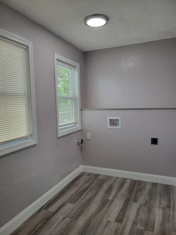 3 bed, 2 bath apartment for rent at 33 Austin St Unit 2, Hyde Park — photo 11 of 18